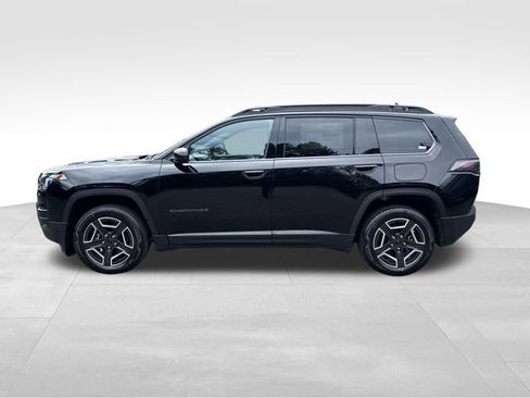 New 2026 Jeep Cherokee Laredo AWD/4WD image 4