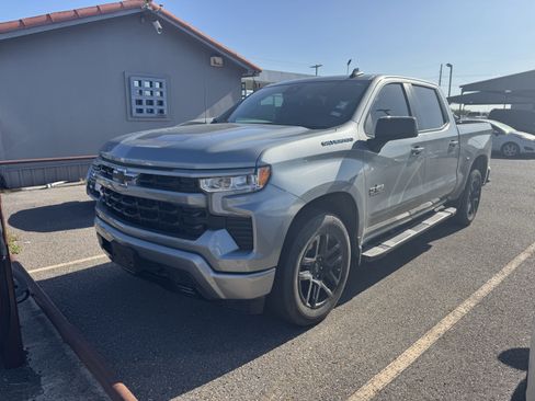 Used 2024 Chevrolet Silverado 1500 RST w/ Texas Edition Plus RWD image 2