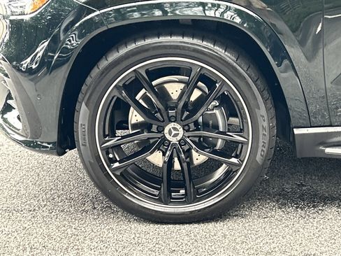 Certified 2025 Mercedes-Benz GLS 580 4MATIC image 22