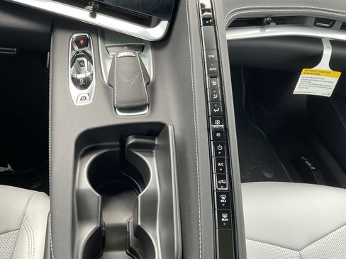 New 2025 Chevrolet Corvette E-Ray image 32