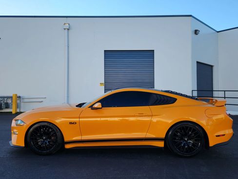 Used 2019 Ford Mustang GT w/ GT Performance Package image 2