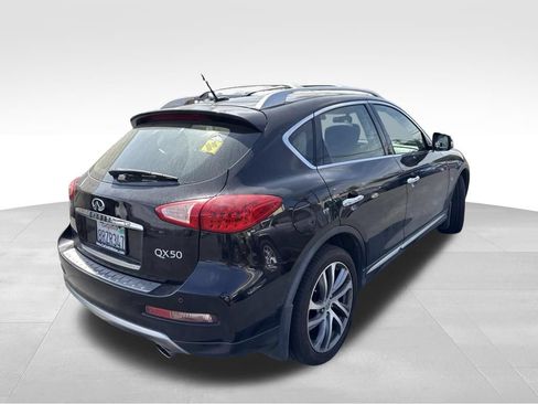 Used 2017 INFINITI QX50 AWD w/ Technology Package image 3