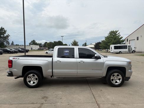 Used 2017 Chevrolet Silverado 1500 LT w/ All Star Edition AWD/4WD image 24