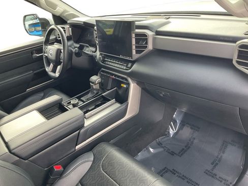 Used 2023 Toyota Sequoia Limited image 26