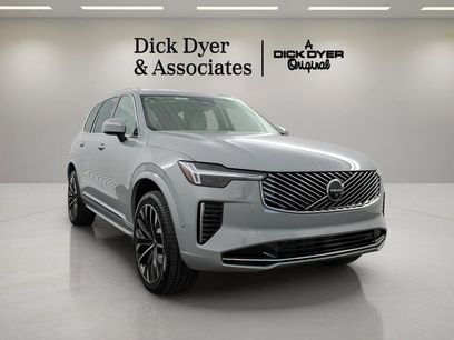 New 2026 Volvo XC90 B6 Ultra w/ Protection Package