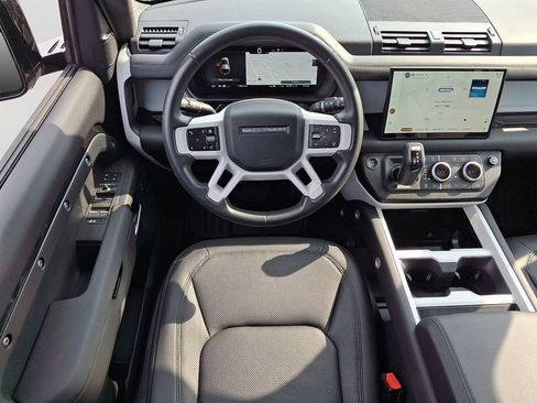 Used 2025 Land Rover Defender 110 S AWD/4WD image 12