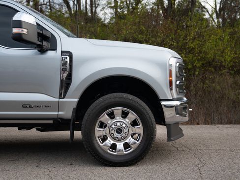 Certified 2024 Ford F350 Lariat w/ Lariat Ultimate Package image 14