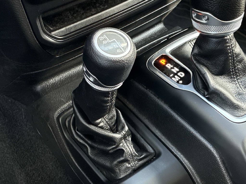 Certified 2022 Jeep Wrangler Unlimited Sport AWD/4WD image 26