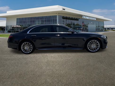 Used 2021 Mercedes-Benz S 580 4MATIC Sedan image 12