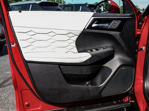 New 2025 Mitsubishi Outlander SEL image 8