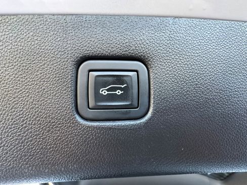 Used 2020 Chevrolet Blazer RS AWD/4WD image 13