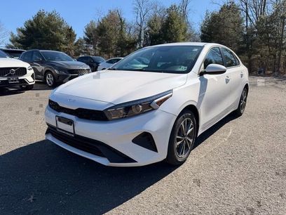 Used 2024 Kia Forte LXS