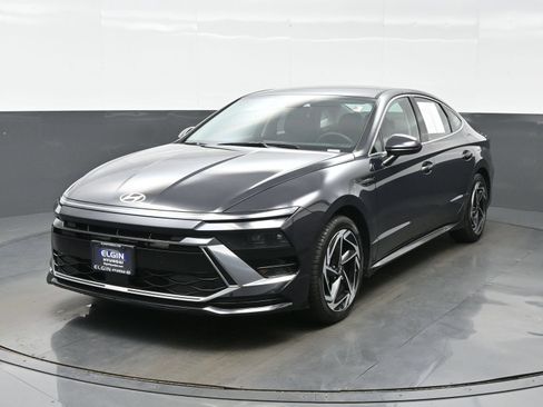 Certified 2026 Hyundai Sonata SEL FWD image 2