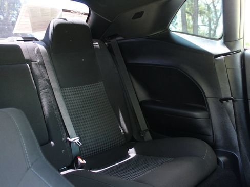 Used 2021 Dodge Challenger R/T Scat Pack RWD image 14