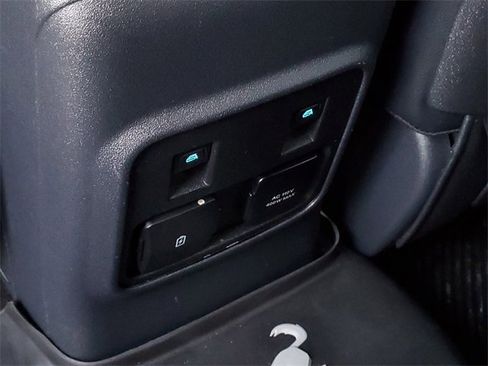 Certified 2024 Ford Bronco Badlands image 27