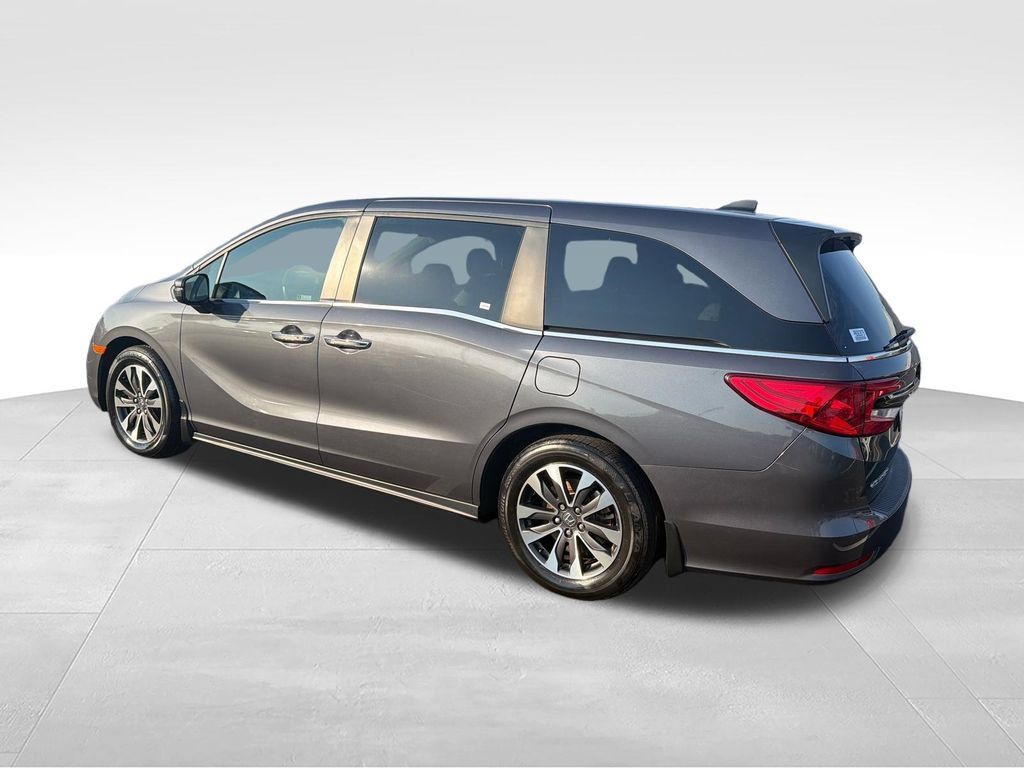 Used 2023 Honda Odyssey EX-L image 3