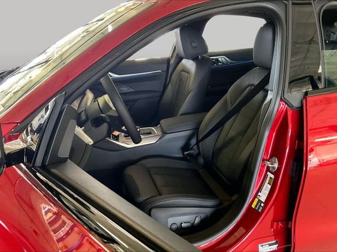 New 2026 BMW i4 eDrive40 w/ M Sport Package RWD image 9