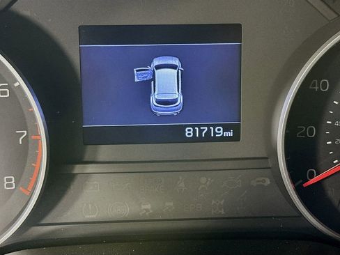 Used 2020 Kia Sportage EX w/ EX Technology Package FWD image 17