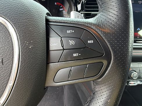 Used 2025 Dodge Durango GT AWD/4WD image 31