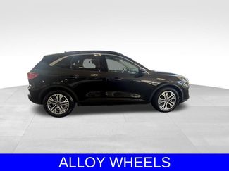 Certified 2020 Ford Escape SEL video 3