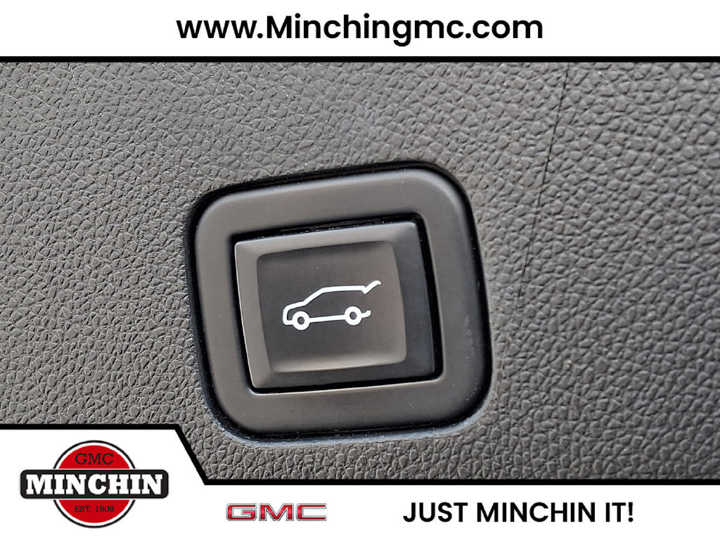 Used 2022 GMC Yukon XL Denali w/ Denali Premium Package AWD/4WD image 29