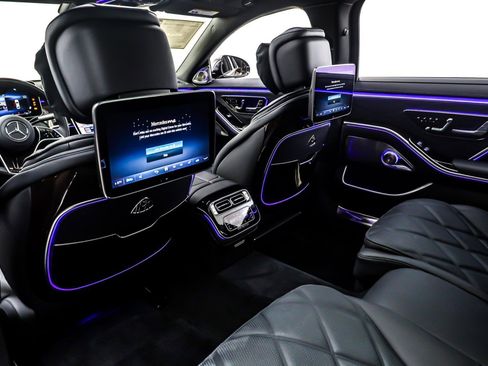 New 2026 Mercedes-Benz Maybach S 680 4MATIC image 14