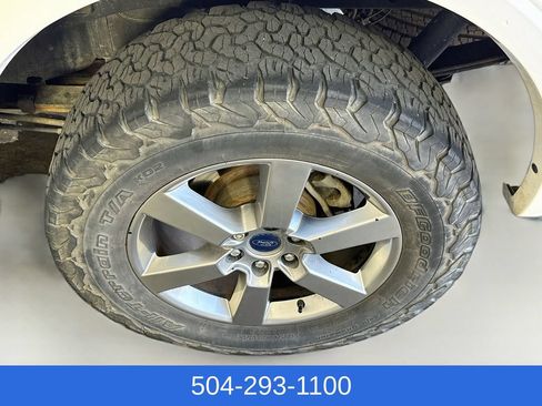 Used 2017 Ford F150 Lariat AWD/4WD image 32