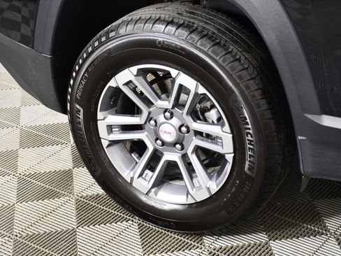 Used 2026 GMC Terrain Elevation image 42