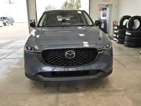 Used 2024 MAZDA CX-5 Carbon Edition image 2