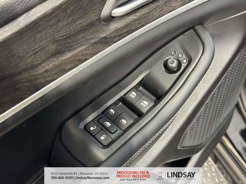 New 2026 Jeep Grand Cherokee Altitude AWD/4WD image 28