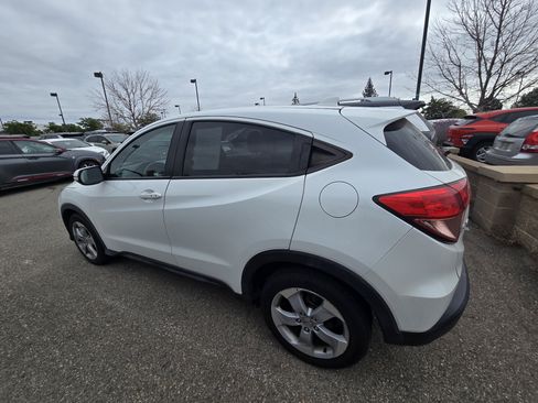 Used 2016 Honda HR-V EX image 14