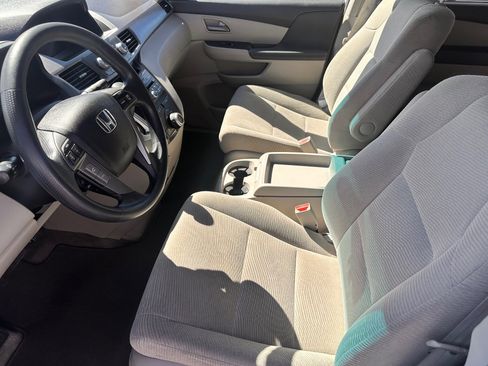 Used 2012 Honda Odyssey EX image 5