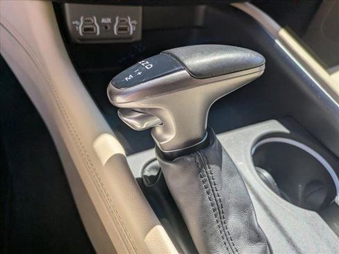 Used 2021 Dodge Durango SXT image 11