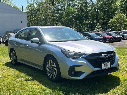 Certified 2023 Subaru Legacy Limited AWD/4WD image 3