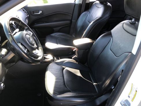 Used 2019 Jeep Compass Limited AWD/4WD image 19