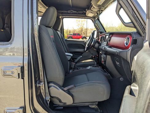 Used 2021 Jeep Gladiator Rubicon w/ LED Lighting Group image 41