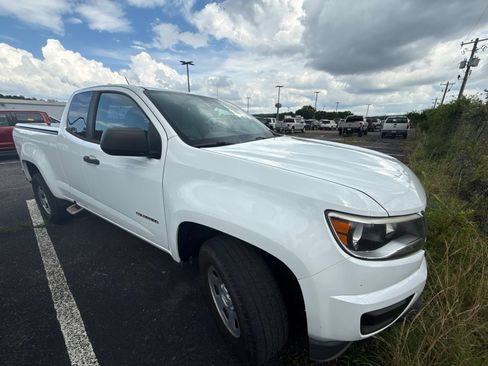 Used 2019 Chevrolet Colorado W/T w/ WT Convenience Package RWD image 5