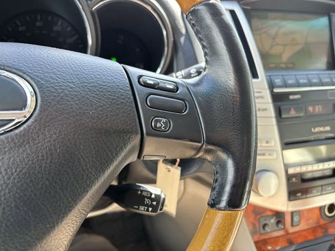 Used 2006 Lexus RX 330 AWD image 13