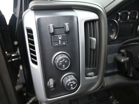 Used 2016 GMC Sierra 1500 SLE w/ SLE Value Package AWD/4WD image 18