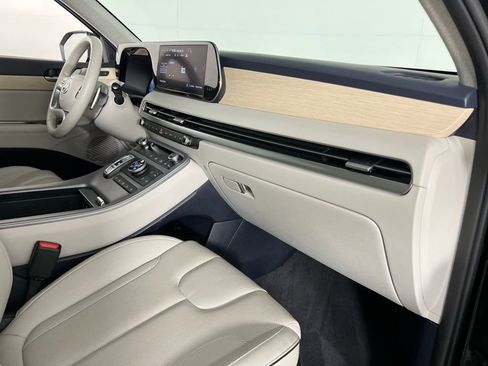 Used 2023 Hyundai Palisade Limited image 35