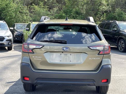 Certified 2025 Subaru Outback Premium AWD/4WD image 4