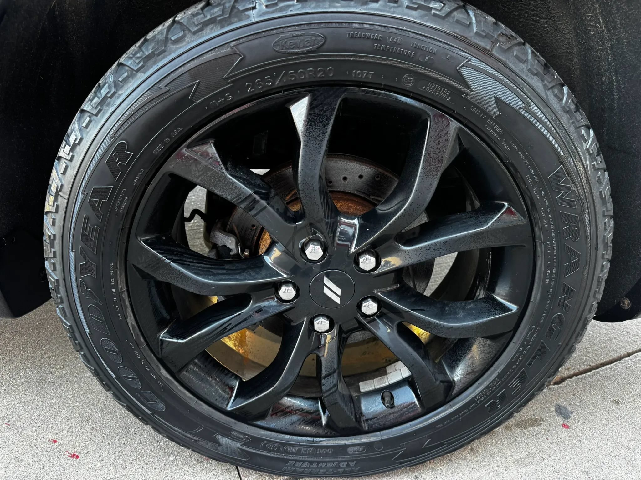 Used 2019 Dodge Durango R/T w/ Blacktop Package AWD/4WD image 29