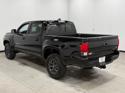 Used 2023 Toyota Tacoma SR5 w/ Technology Package RWD image 9