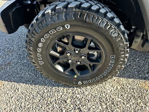 New 2026 Jeep Gladiator Willys image 50