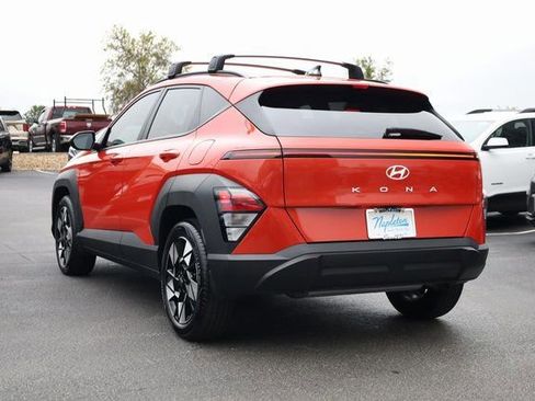 Used 2025 Hyundai Kona SEL image 6