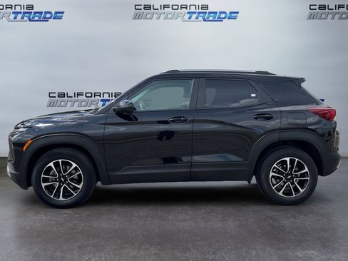 Used 2024 Chevrolet TrailBlazer LT FWD image 8