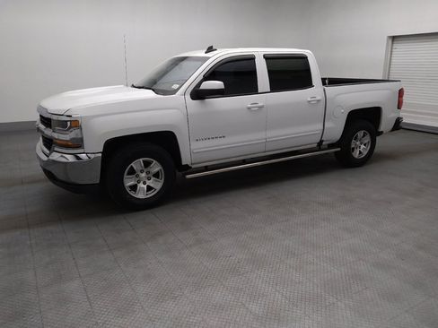 Used 2017 Chevrolet Silverado 1500 LT w/ Trailering Package AWD/4WD image 2