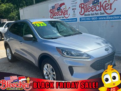 Used 2022 Ford Escape SE w/ Convenience Package