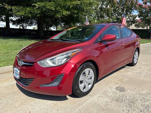 Used 2016 Hyundai Elantra SE FWD image 4