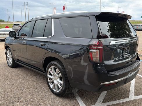 Used 2023 Chevrolet Tahoe High Country AWD/4WD image 5
